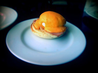 エッグベネディクト