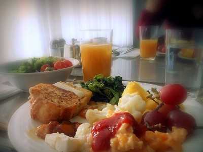 朝食