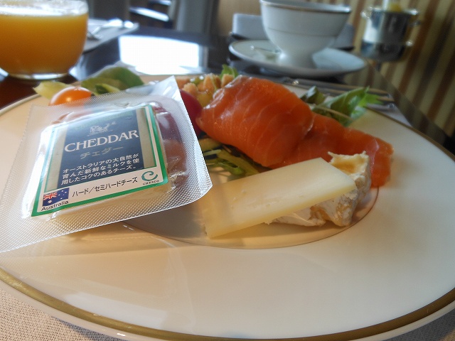 サーモンとチーズ