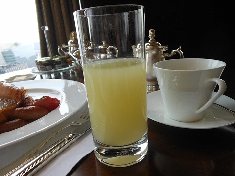 グレープフルーツジュース