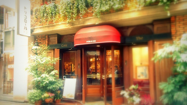 銀座トリコロール本店