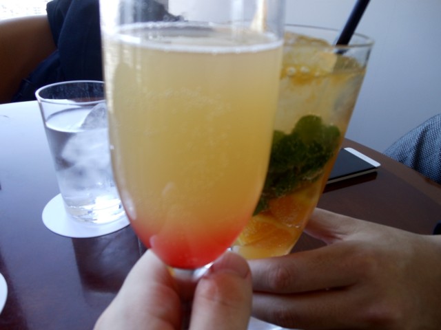 トップラウンジ