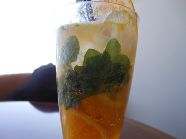 浦和　ホテル　バー