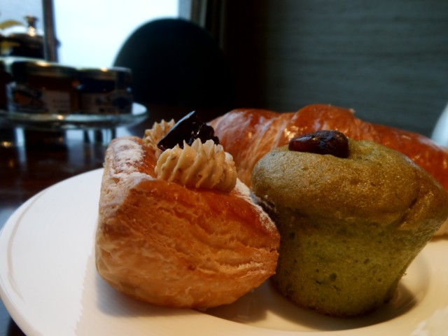 ロビーラウンジ　朝食