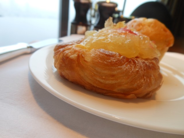 リンゴのデニッシュ